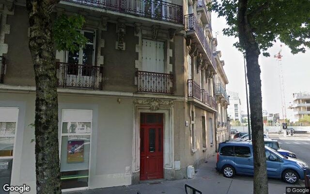 Façade : 11 place de la République, Nantes